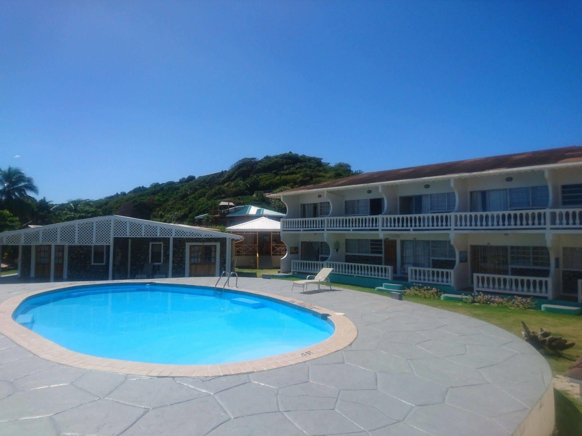 Kings Landing Hotel Clifton Екстер'єр фото