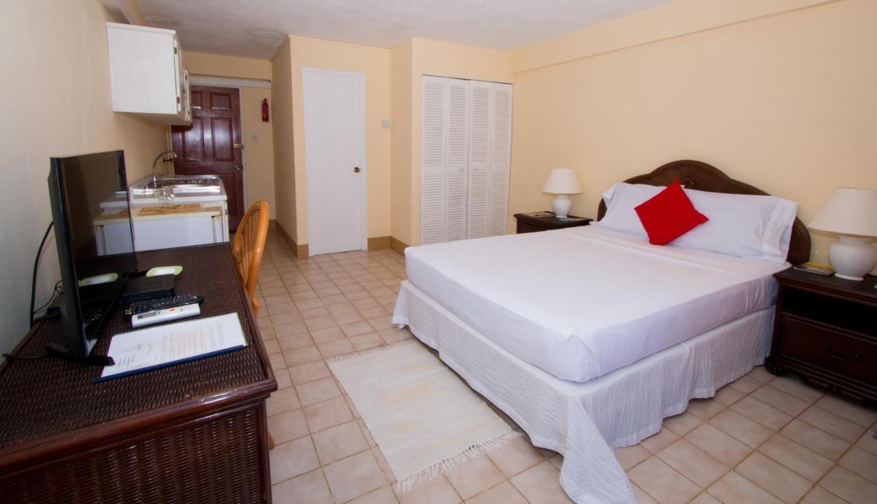 Kings Landing Hotel Clifton Екстер'єр фото