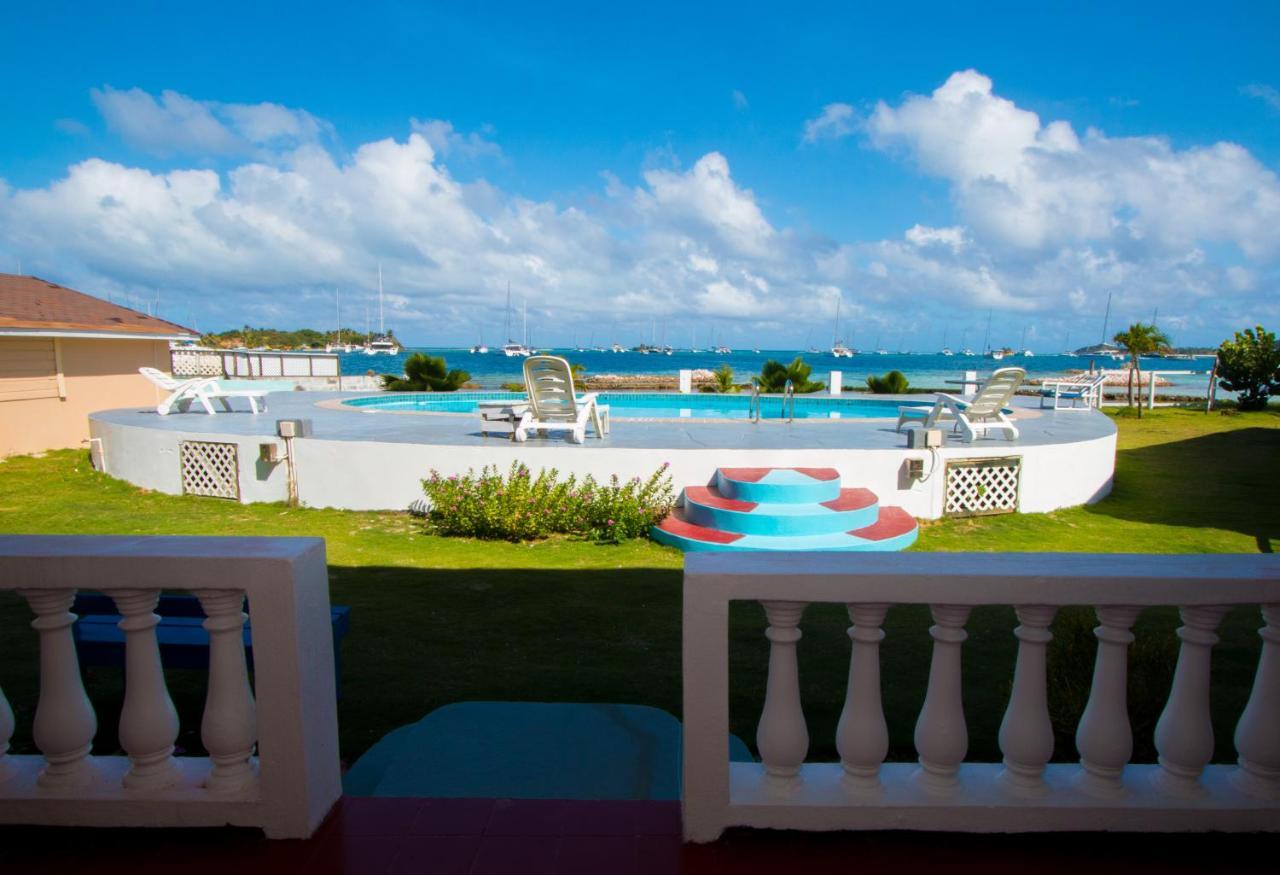 Kings Landing Hotel Clifton Екстер'єр фото