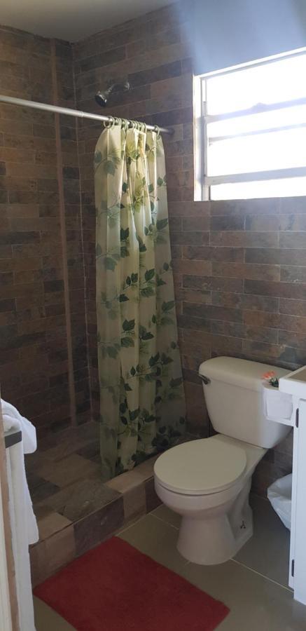 Kings Landing Hotel Clifton Екстер'єр фото